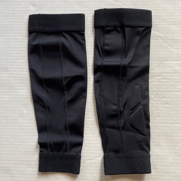 Nike Other Nike Padded Arm Sleeve Size Adult Unisex Medium Poshmark